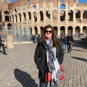 Meet your Posher, Lisa